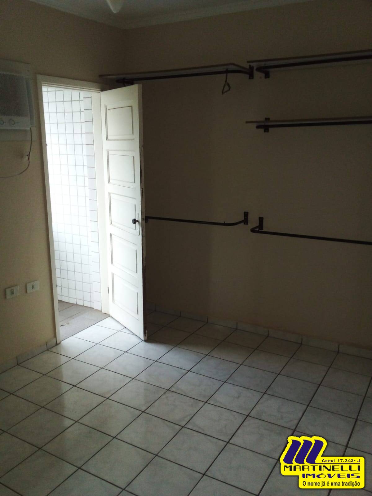 Apartamento à venda com 2 quartos, 70m² - Foto 9