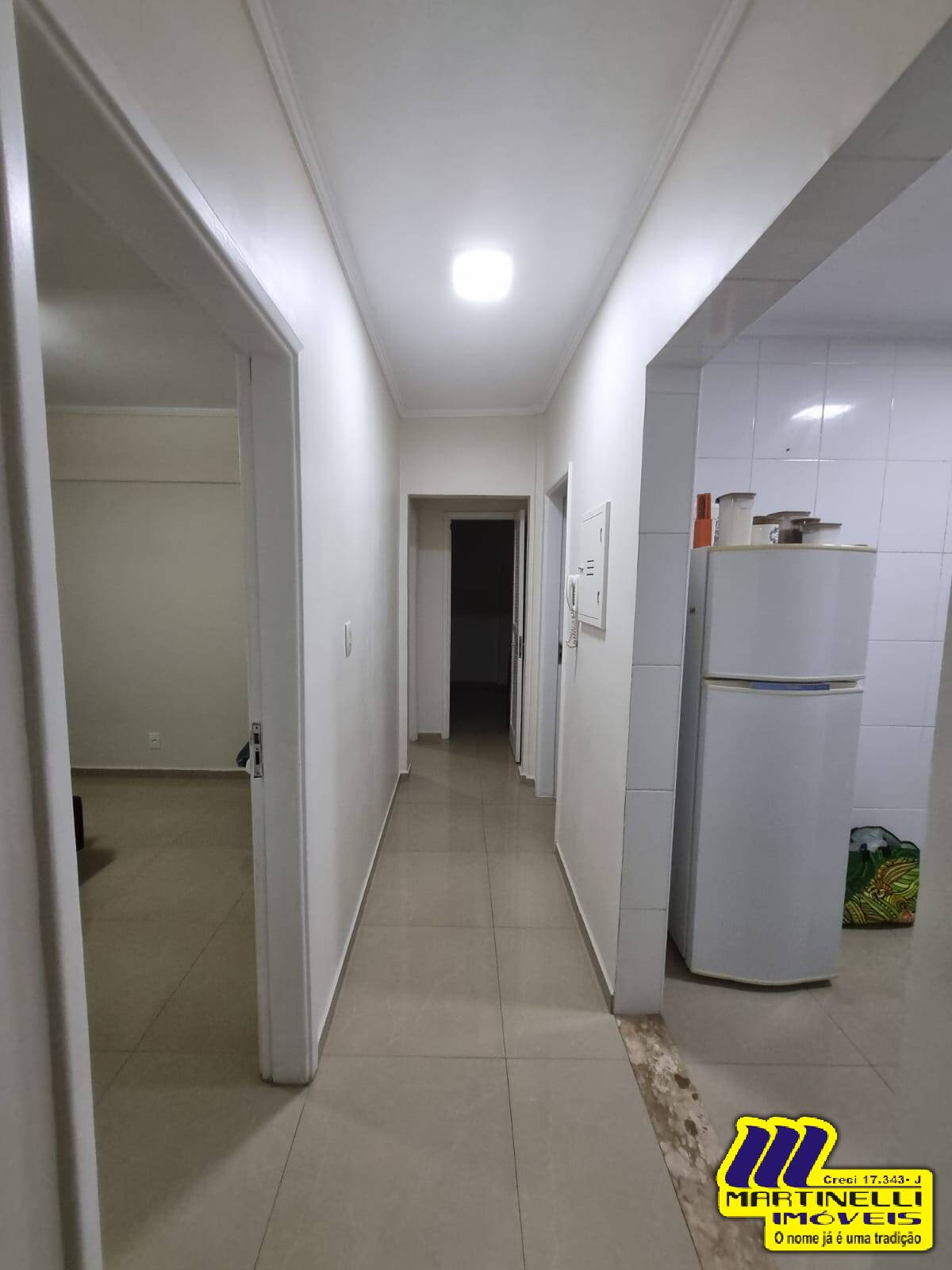 Apartamento à venda com 2 quartos, 110m² - Foto 11