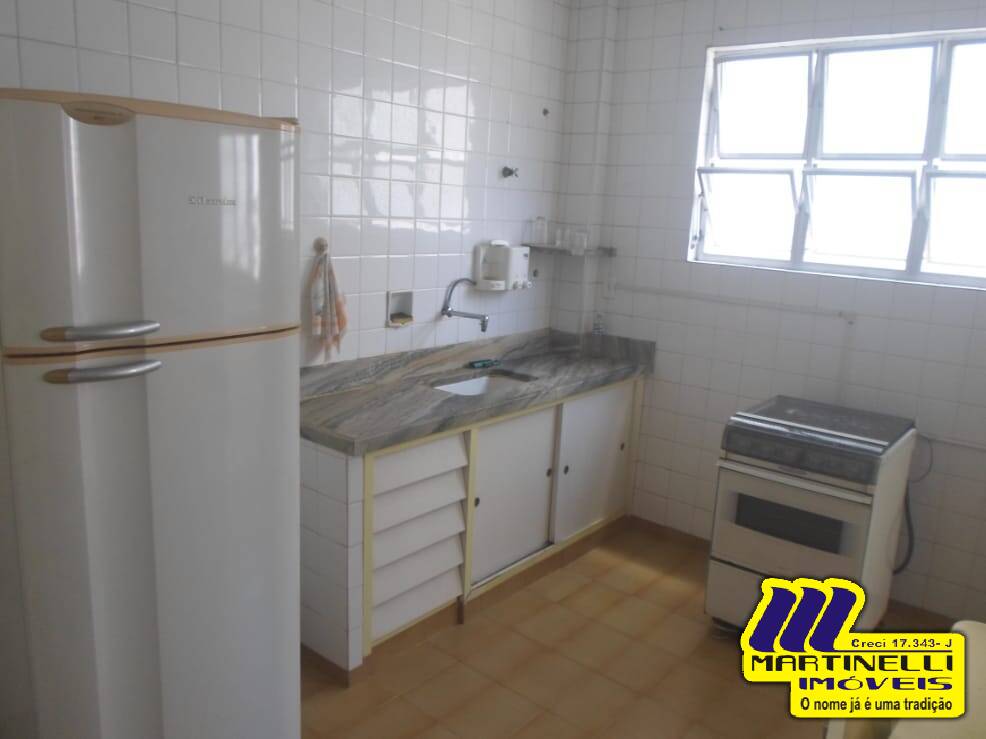 Apartamento à venda com 3 quartos, 196m² - Foto 8