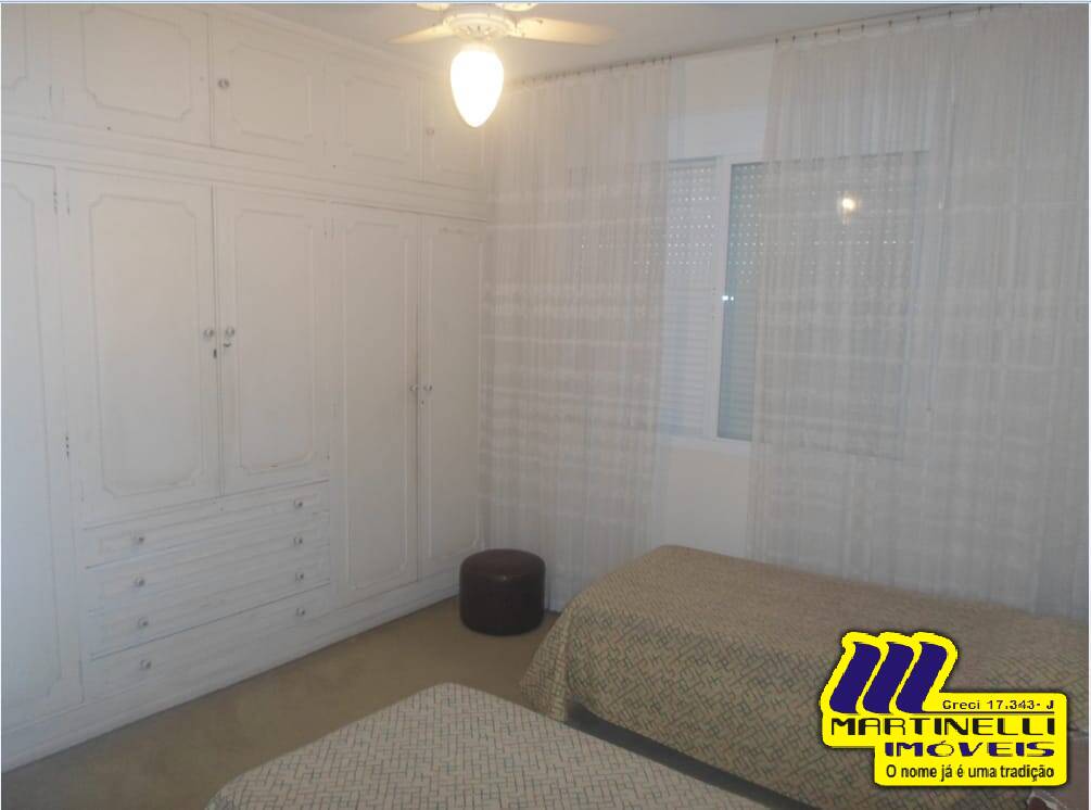 Apartamento à venda com 3 quartos, 196m² - Foto 13