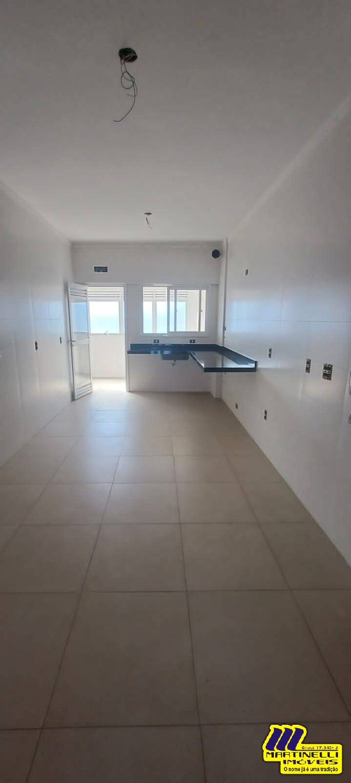 Apartamento à venda com 3 quartos, 210m² - Foto 9