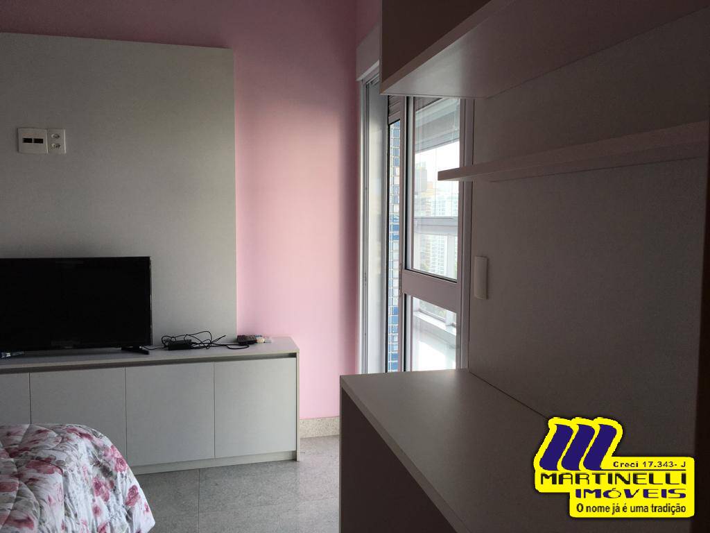 Apartamento para alugar com 4 quartos, 254m² - Foto 11